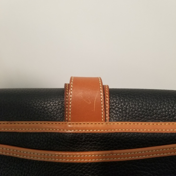 (SOLD!)Dooney & Bourke Vintage, AWL, Matching Crossbody Purse & Wallet Bundle - Picture 6 of 16